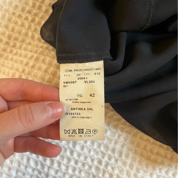 ARMANI COLLEZIONI TOP - Picture 4 of 5